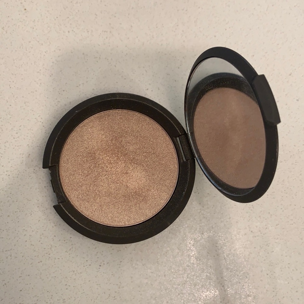 Becca Cosmetics Highlighter - used once